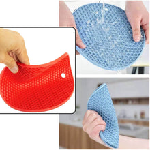 Mat, 1Pc Silicone Hot Mat used for breakfast, lunch and dinner purposes in different-different places. - dailyneed.life
