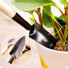 Kid's Garden Tools Set of 3 Pieces (Trowel, Shovel, Rake) - dailyneed.life