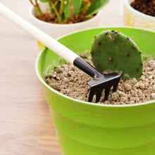 Kid's Garden Tools Set of 3 Pieces (Trowel, Shovel, Rake) - dailyneed.life