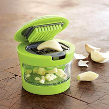 Garlic Cutter/Chopper/Crusher for Kitchen (Green, 1 Pc) - dailyneed.life
