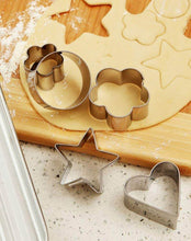 Cookie Cutter Stainless Steel Cookie Cutter with Shape Heart Round Star and Flower (12 Pieces) - dailyneed.life