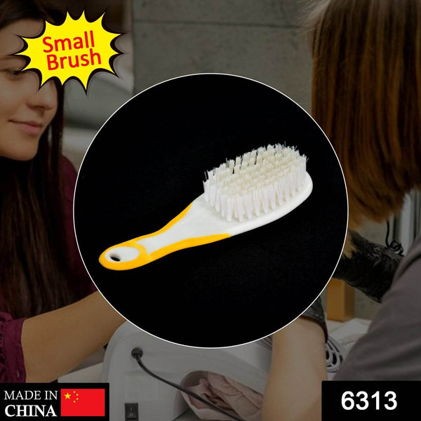 Handle Grip Nail Brush for Cleaning Toes & Nails (Scrub, Unisex) - dailyneed.life