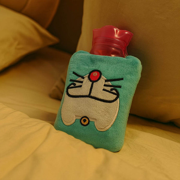 Doremon Cartoon Small Hot Water Bag with Cover for Pain Relief - dailyneed.life
