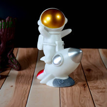 Space Astronaut Figurines Resin Crafts Mini Figure Model Home Decor DIY Home Office Desktop Ornament Miniatures Desk Decoration - dailyneed.life