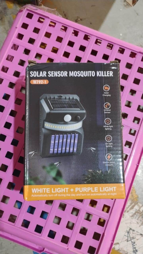 Bug Zapper Outdoor 2 in 1 Solar Mosquito Zapper Lamps (1 Pc) - dailyneed.life