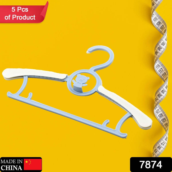 Large Adjustable Plastic Dress Hangers – Space-Saving & Lightweight (5 Pc) - dailyneed.life