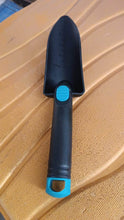 Plastic Heavy Duty Garden Hand Trowel with Measurement Marks (1 Pc) - dailyneed.life