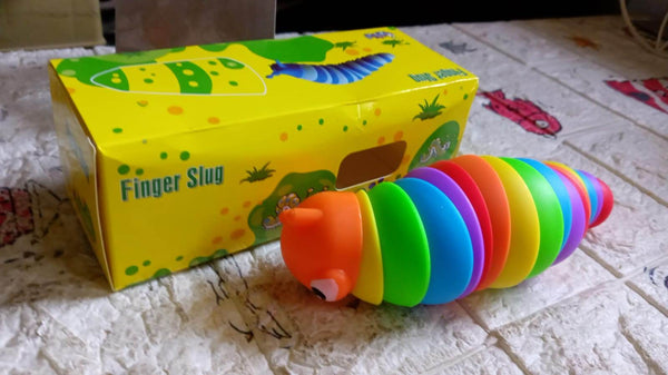 3D Rainbow Color Plastic Slug Fidget Toys, Stress Relieving Toy, Sensory Slug Toy for Boys and Girls, Finger slug Toy, for Autistic, Caterpillar Fidget Toys Stress Relief Gifts for Toddlers Kids Adults (1 Pc) - dailyneed.life