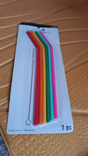 Reusable Silicone Straws Flexible Drinking Straws with Cleaning Brush (7 pc) - dailyneed.life