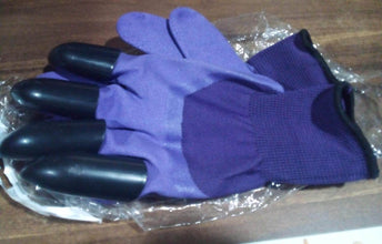 Garden Farming Gloves With Hand Fingertips & Plastic Claws (1 Pair) - dailyneed.life