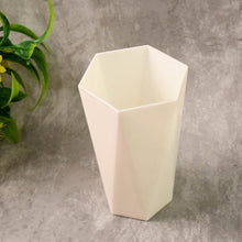 Modern Geometric Hexagon Plastic Flower Vase (1 Pc) - dailyneed.life