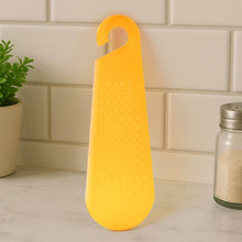 Multipurpose Garlic and Ginger Grater Peeler Tool with Hanging Hook – 1 Pc - dailyneed.life