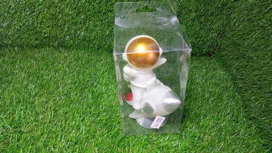 Space Astronaut Figurines Resin Crafts Mini Figure Model Home Decor DIY Home Office Desktop Ornament Miniatures Desk Decoration - dailyneed.life