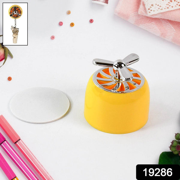 Stylish Mini Propeller Shape Car Dashboard Air Freshener, Also Hook (1 Pc) - dailyneed.life