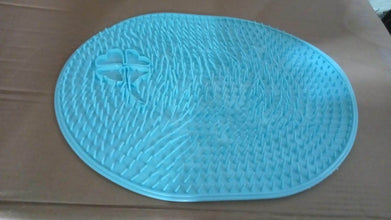 Silicone Bath Massage Cushion with Suction Cup (35×28 CM / 1 Pc) - dailyneed.life