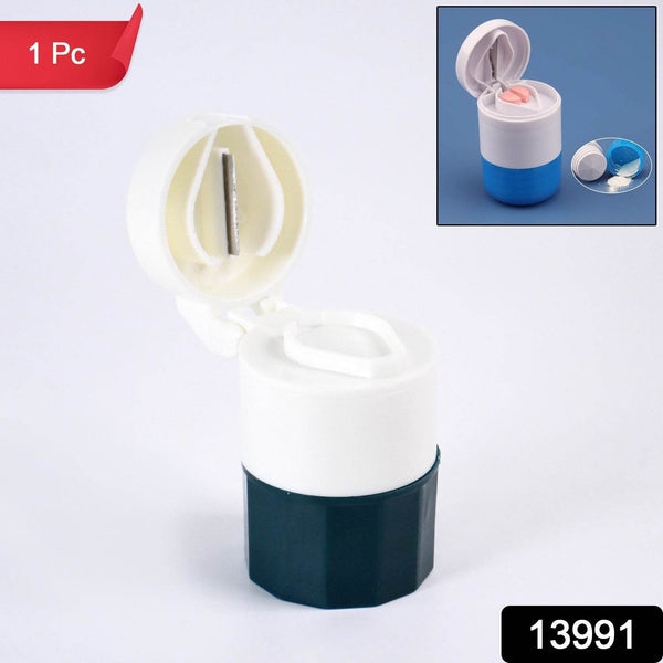Pill Crusher and Grinder 4 in 1 Pill Crusher - dailyneed.life