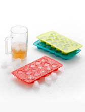 Heart Shape Ice Cube & Candy Tray – 14 Cavities (Multicolor) - dailyneed.life