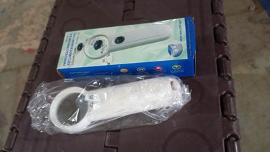 Hand-Held Magnifier with Dual LED Lights (1 Pc / 37MM / Battery not included) - dailyneed.life