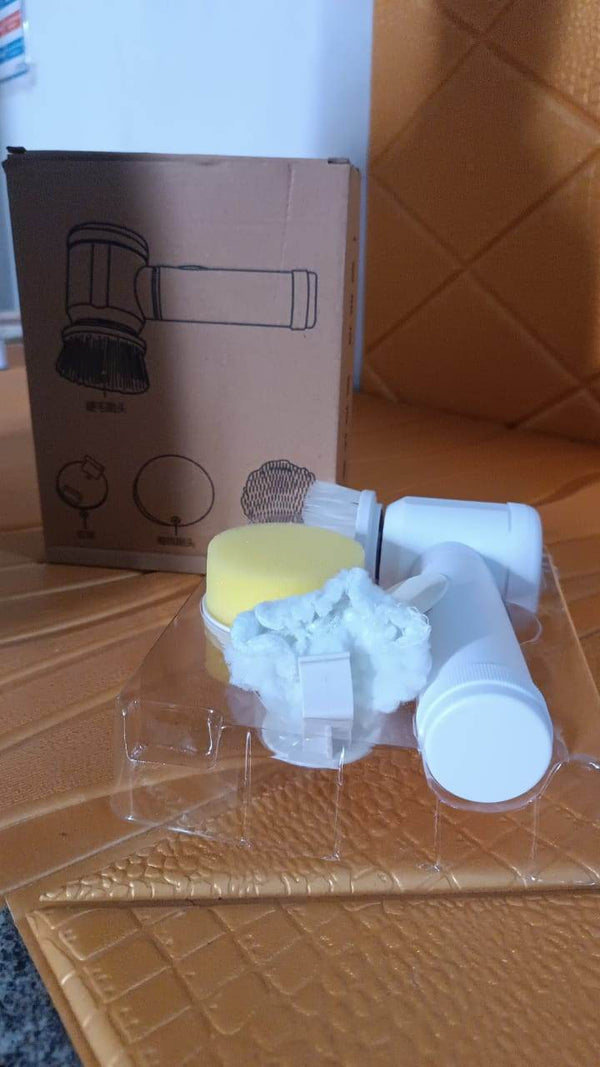 Portable Electric Cleaning Brush with 3 Replaceable Brush Heads (5 In 1) - dailyneed.life