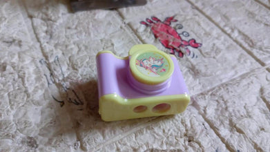 Camera Shape Pencil Sharpener – Stylish & Lightweight Manual Sharpener for Kids & Office Use (1 Pc) - dailyneed.life