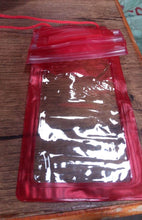 Waterproof Mobile Pouch (6.2 inch , Random Colour) - dailyneed.life