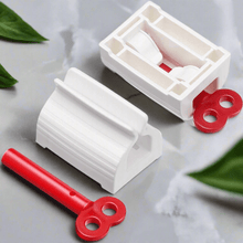 Rolling Tube Toothpaste Squeezer Toothpaste Seat Holder Stand - dailyneed.life