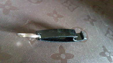 Metal Bottle Opener Keychain (1 Pc) - dailyneed.life