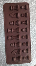 Silicone Chocolate Mould Chess Shape (1 Pc) - dailyneed.life