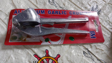 Garlic Press All Aluminum Easy to Use with Light Weight without Difficulty Cooking Baking, Kitchen Tool, Safe - dailyneed.life