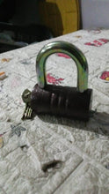 Heavy-Duty Iron Padlock – 82mm Black Spray Lock with Brass Core & 5 Keys, Waterproof & Anti-Theft - dailyneed.life