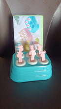 6 Cavity sicle Molds Plastic Giraffe shape Ice Moulds (1 Pc) - dailyneed.life