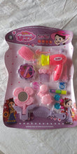 Girl's Bring Along Beauty Suitcase Makeup Vanity Toy (Multicolour) - dailyneed.life