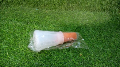 Silicone Cooking Oil Bottle With Basting Brush (Cap Not Include) - dailyneed.life