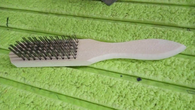Wooden Handle Steel Wire Brush (1 Pc) - dailyneed.life