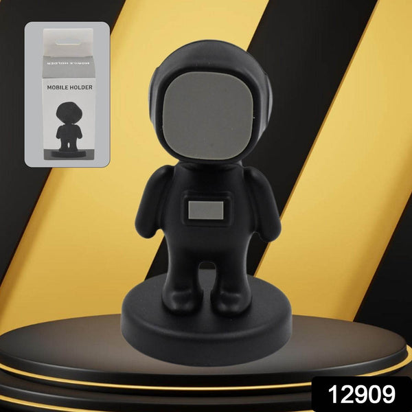 Cartoon Astronaut Magnetic Mobile Phone Holder – 360° Rotating Car Mount (1 Pc) - dailyneed.life