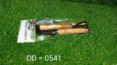 Small sized Hand Cultivator, Small Trowel, Garden Fork (Set of 3) - dailyneed.life