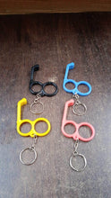 2-in-1 Plastic Dual-Finger Mobile Stand cum Keyring (1 Pc, Mixed Color) - dailyneed.life