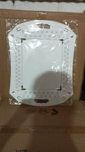 Foldable Plastic Serving Tray - Portable with Handle for Kitchen & Dining (1pc) - dailyneed.life