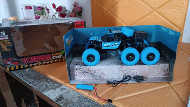 Rock Climber Car, 8 Wheels Climbing Car (1 Pc / Remote Battery Not Included) - dailyneed.life