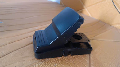 Big Mouse trap with extremely highly sensitive trigger mechanism (1 Pc) - dailyneed.life