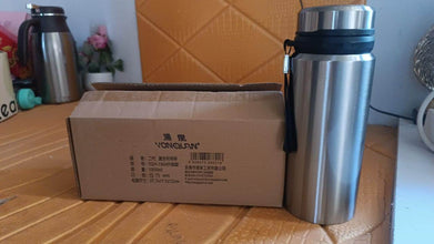 Stainless Steel insulated Vacuum Water Bottle (1000ml) - dailyneed.life