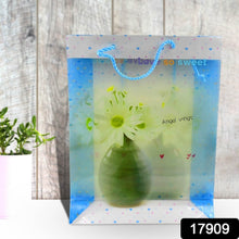 Plastic Transparent Bag With Handle (1 Pc / 34 x 26 Cm) - dailyneed.life