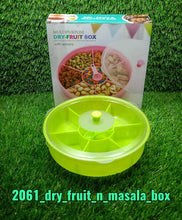 Multipurpose Dry-fruit and masala box with single spoon. - dailyneed.life