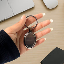 Elegant Oval Shape Metal Keychain for Personal Use - dailyneed.life