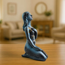 Elegant Resin Kneeling Woman Decorative Statue (1 Pc) - dailyneed.life