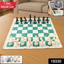 Small Premium Portable Chess Set Plastic Chess Pieces (1 Set) - dailyneed.life