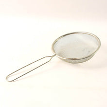 Stainless Steel Fine Mesh Tea & Coffee Strainer (1 Pc) - dailyneed.life
