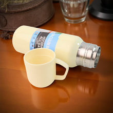 White Vacuum Flask Set – Stainless Steel Thermos with 3 Cups, Approx 500ml - dailyneed.life