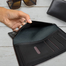 Premium Multi-Compartment Travel Document Holder and Card Organizer Wallet (1 Pc) - dailyneed.life