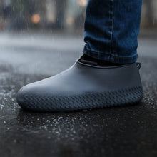 Grey Non-Slip Silicone Rain Reusable Anti skid Waterproof Fordable Boot Shoe Cover (1 Pair ) - dailyneed.life